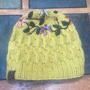 Turtle Fur 100% Wool Beanie Winter Hat Handmade Knit Nepal Chamar Adult